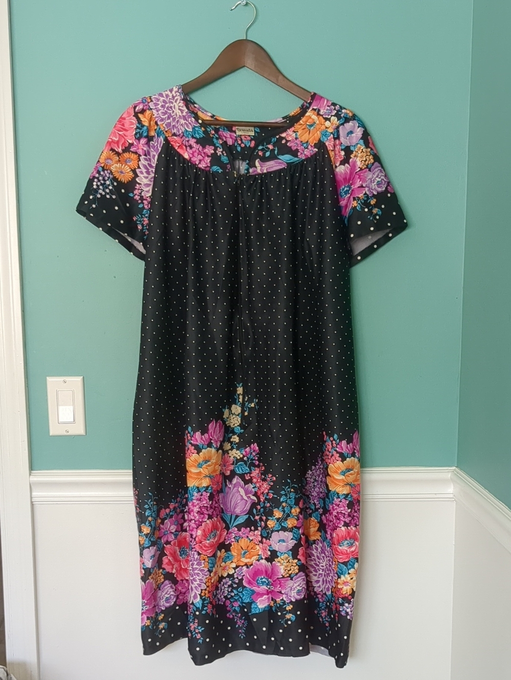 Vintage Granada Floral Polka Dot Muumuu Housedress Nightgown Midi Large